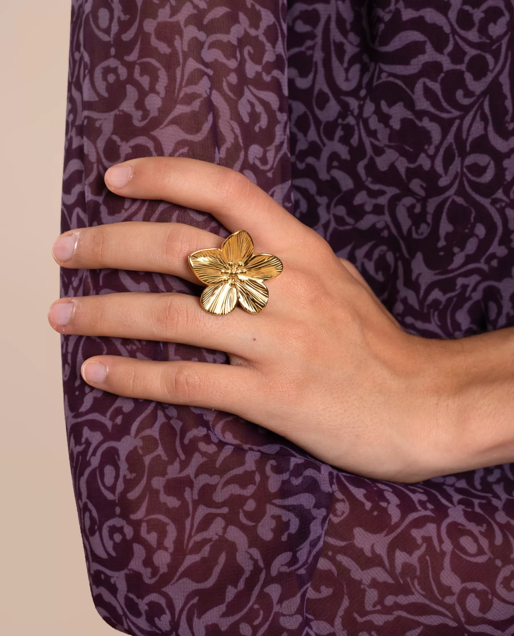 THE-ARE ANILLO DAISY · DORADO* Anillos