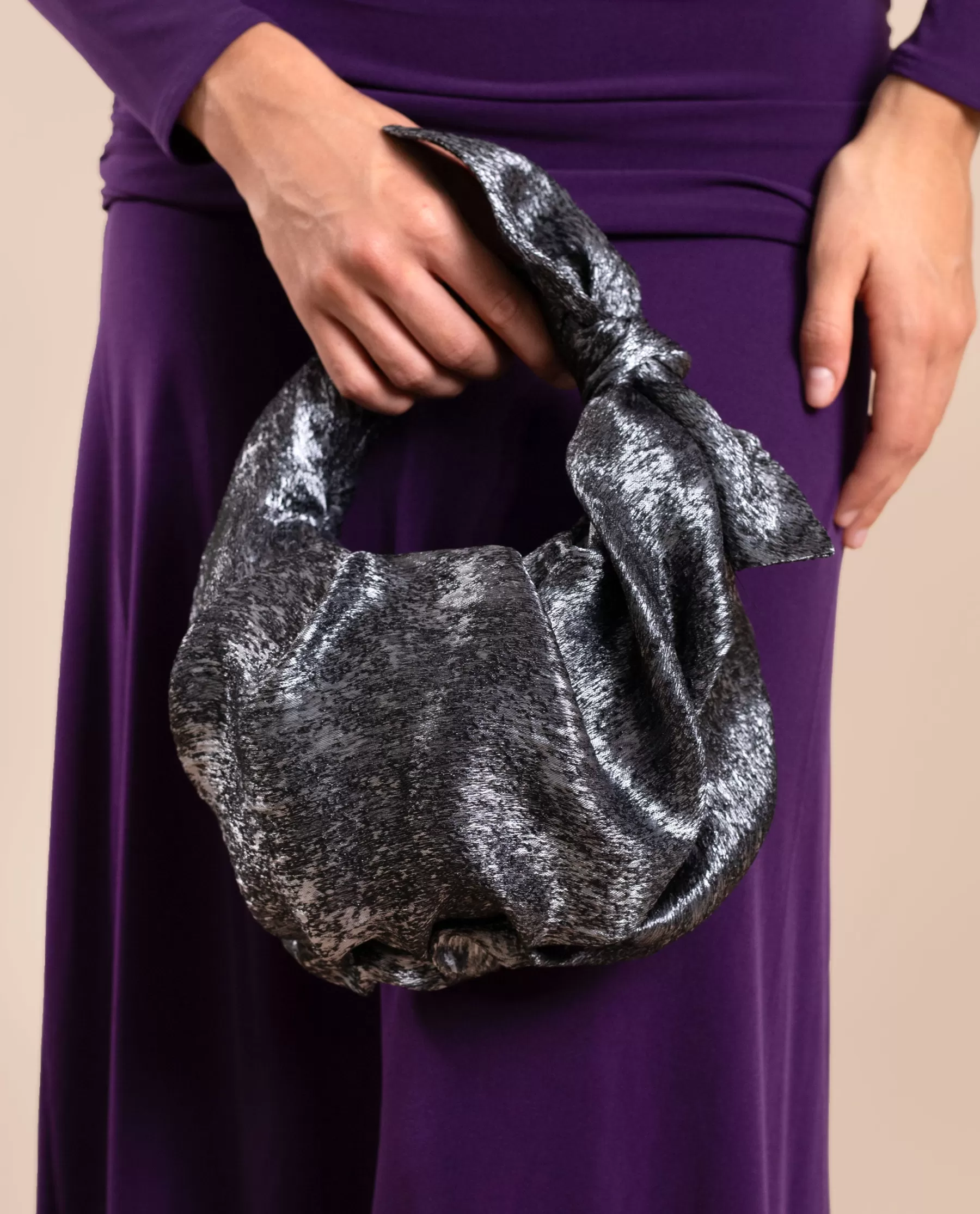 THE-ARE BOLSO WISH · * Bolsos De Mano