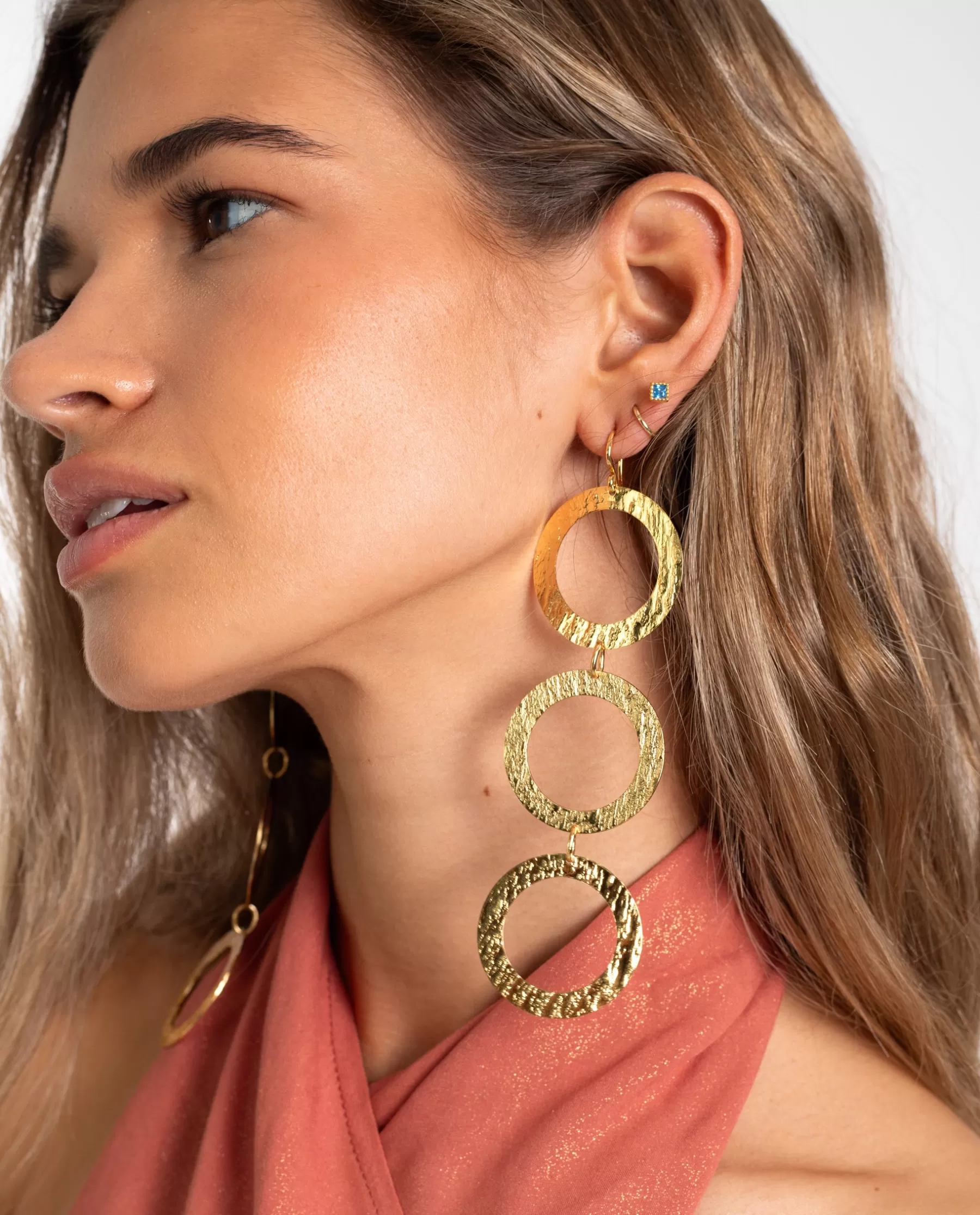 THE-ARE PENDIENTES CIRCLE SAND · BAÑO ORO* Pendientes