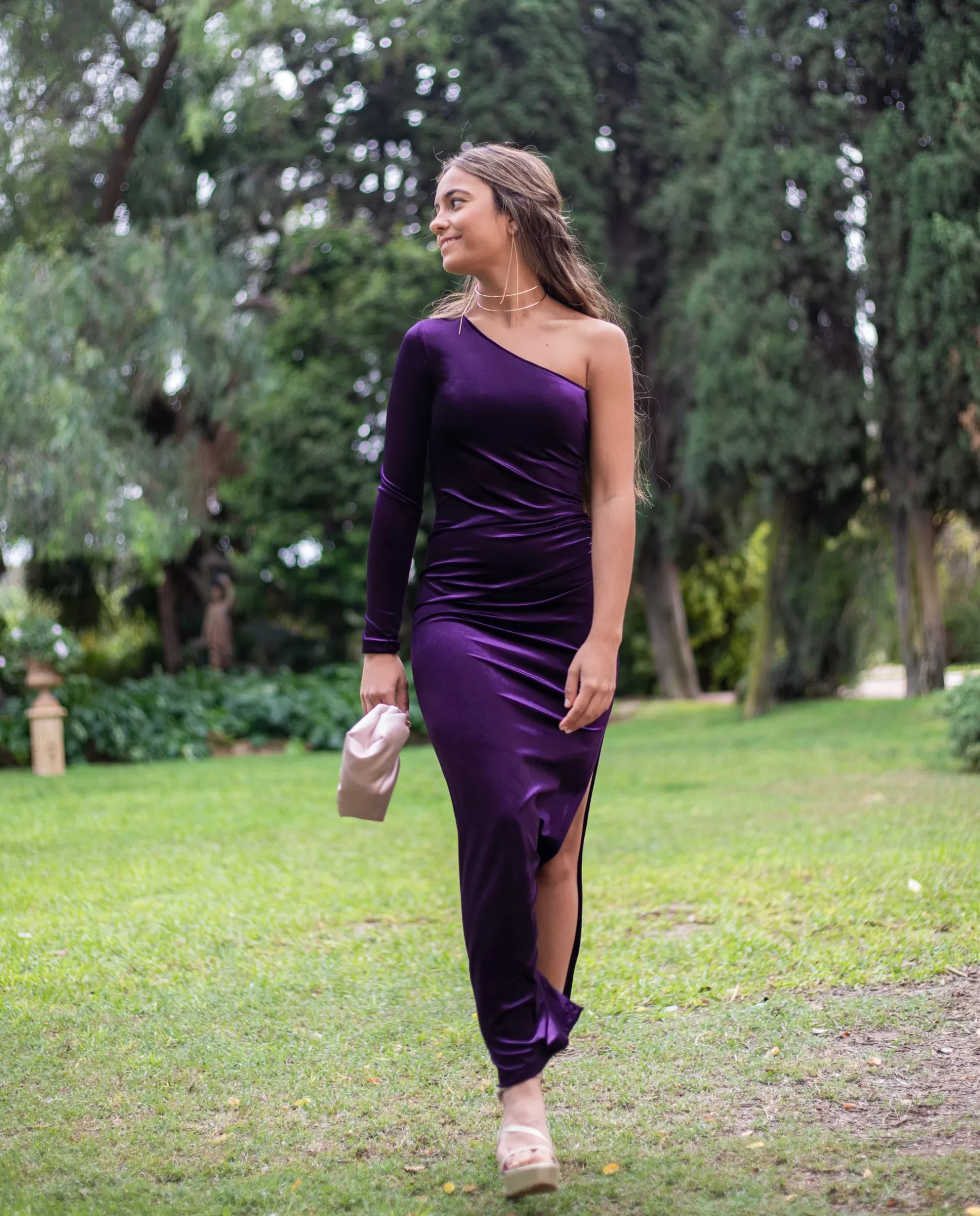 THE-ARE VESTIDO MRS. GONZÁLEZ · MORADO* Vestidos